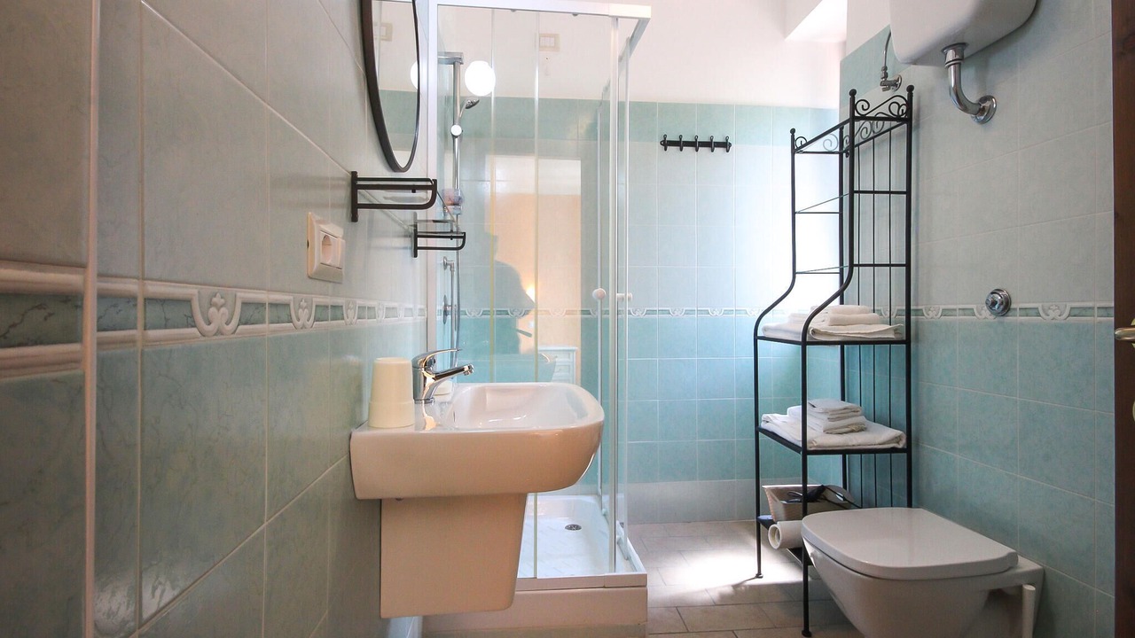 Photo of Bathroom in Laureana Cilento