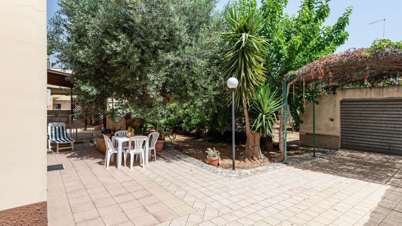 Photo of Outdoor in Montalbano