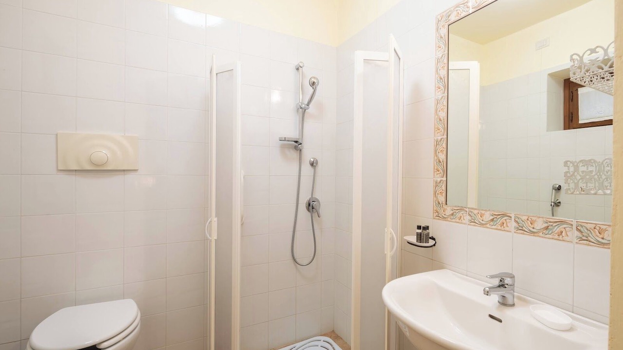 Photo of Bathroom in Badia