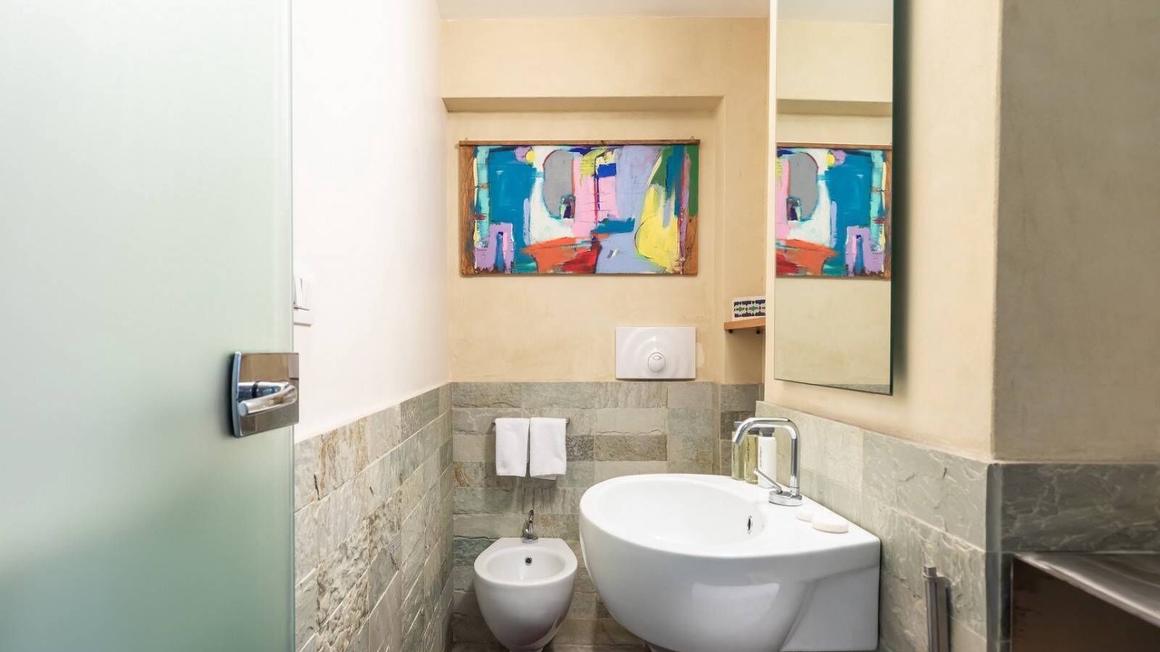 Photo of Bathroom in Monti