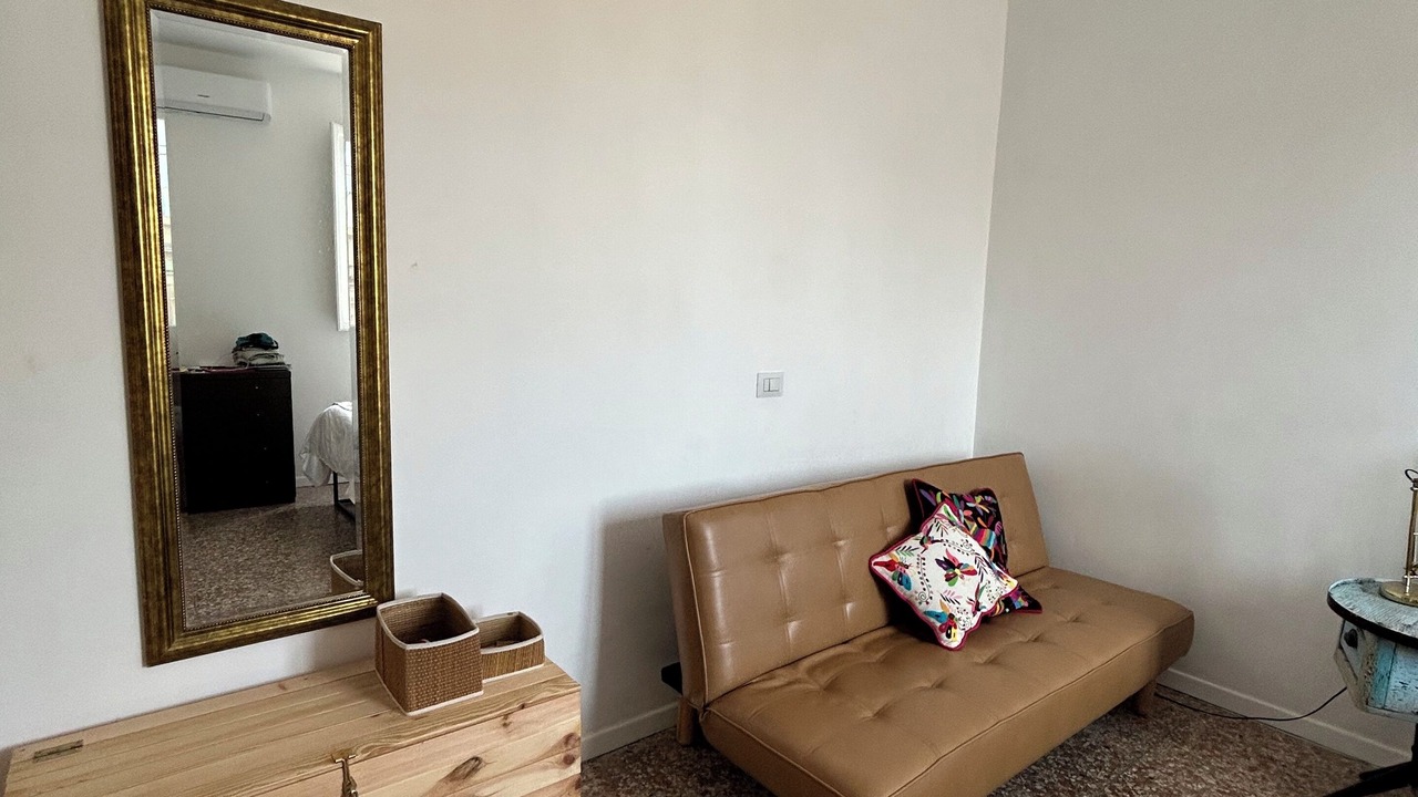 Photo of Livingroom in Tuscolano