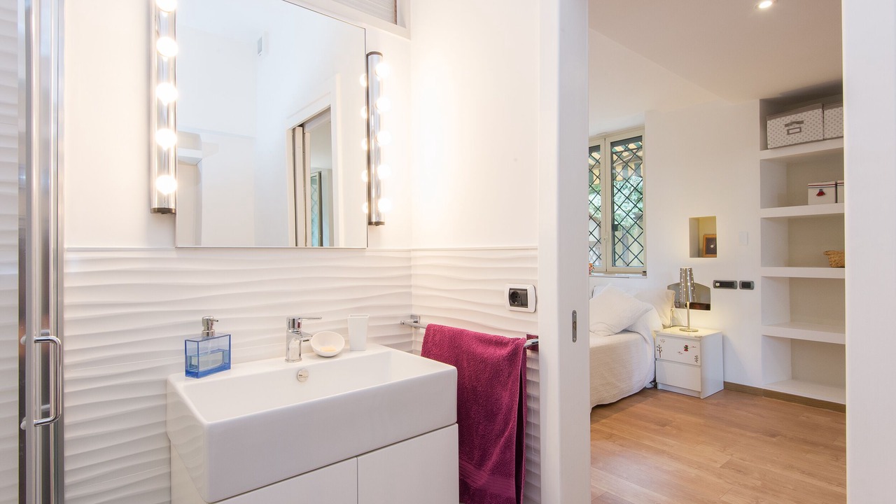Photo of Bathroom in Trionfale