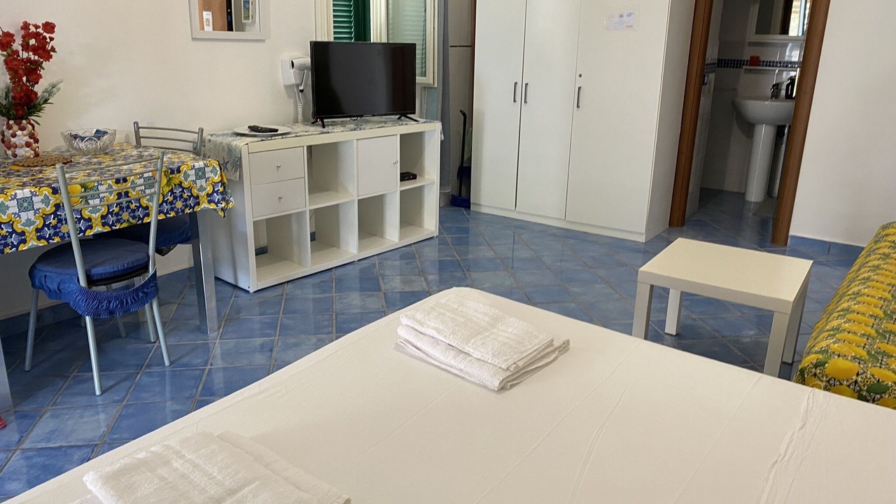 Photo of Bedroom in Le Forna