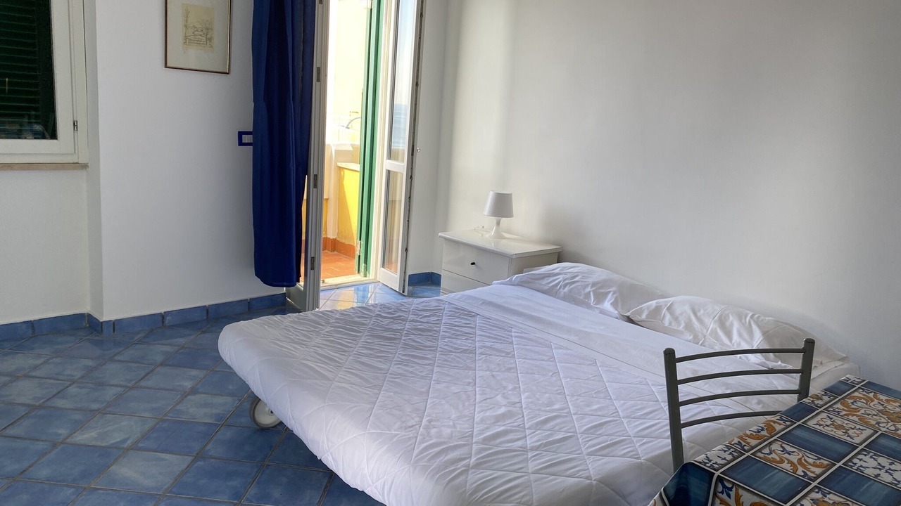 Photo of Bedroom in Le Forna