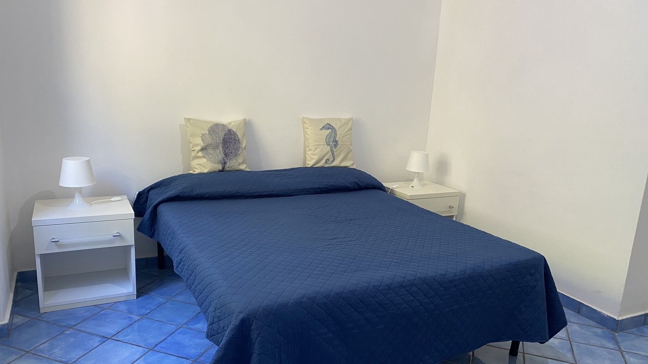 Photo of Bedroom in Le Forna