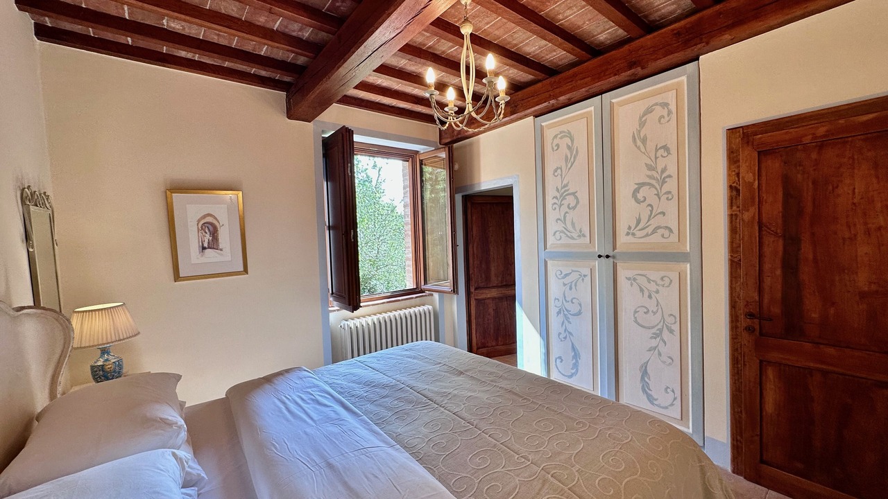 Photo of Bedroom in Todi