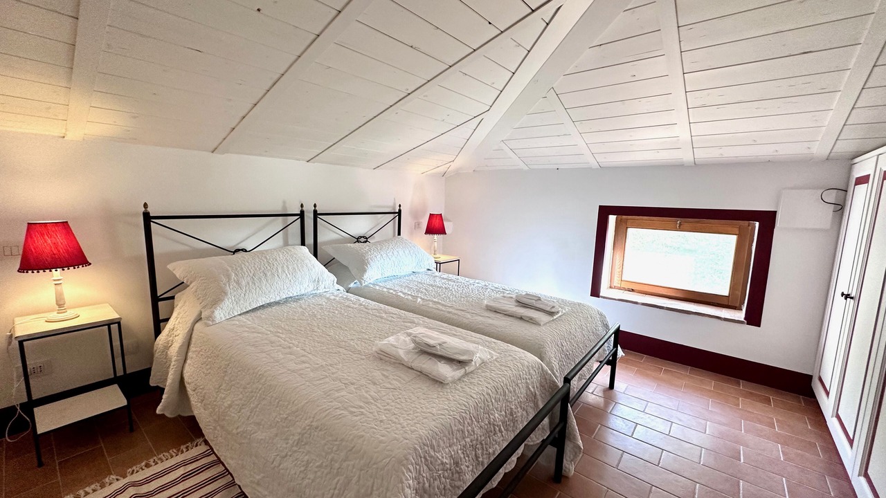 Photo of Bedroom in Todi