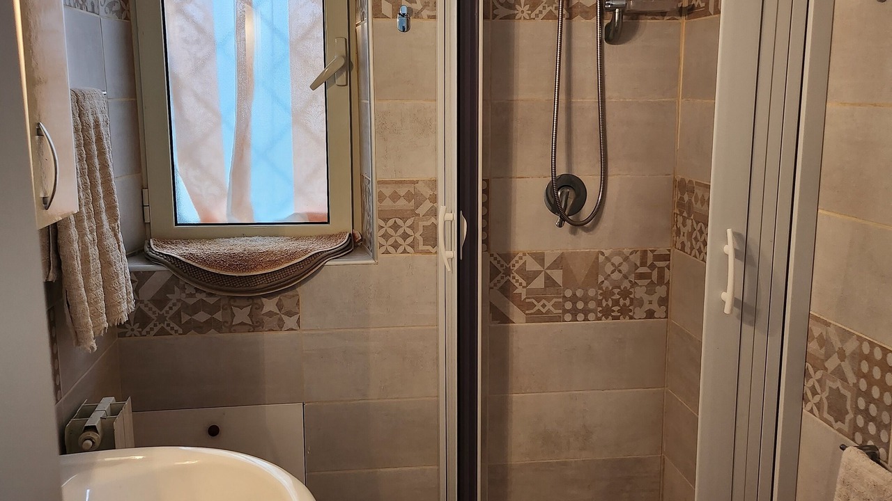 Photo of Bathroom in Anzio