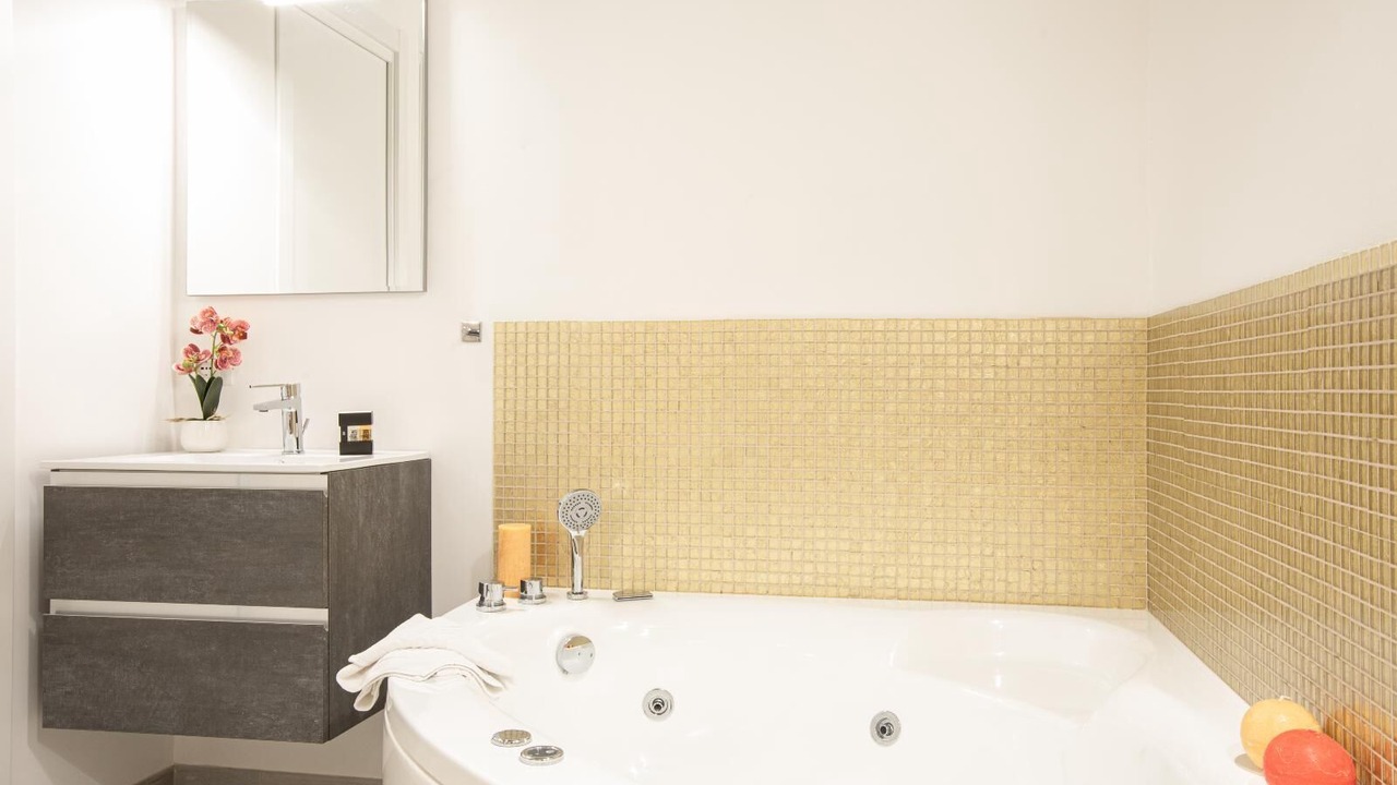 Photo of Bathroom in Rione V Ponte