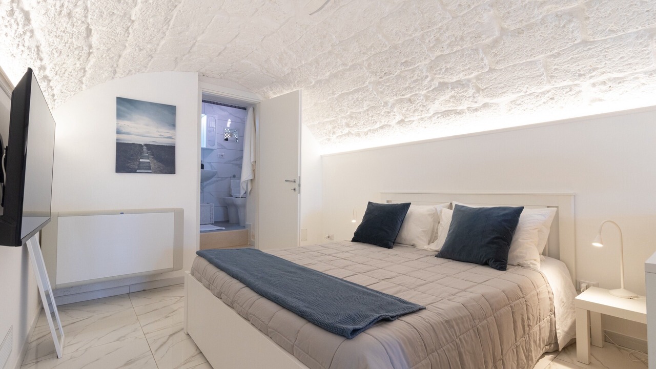 Photo of Bedroom in Cozze