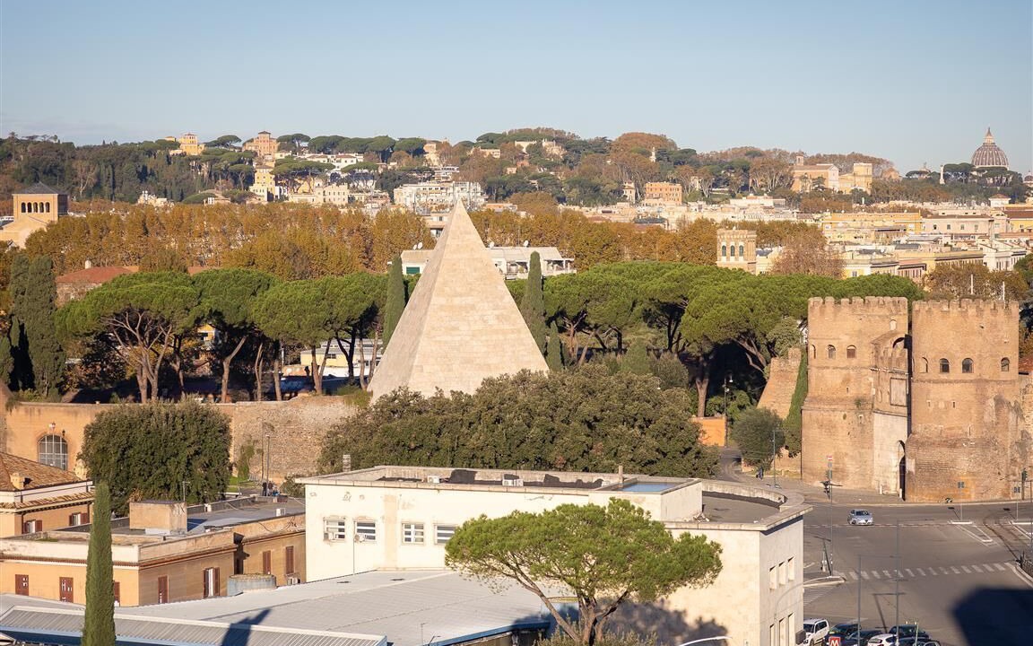 Photo of Others in Aventine