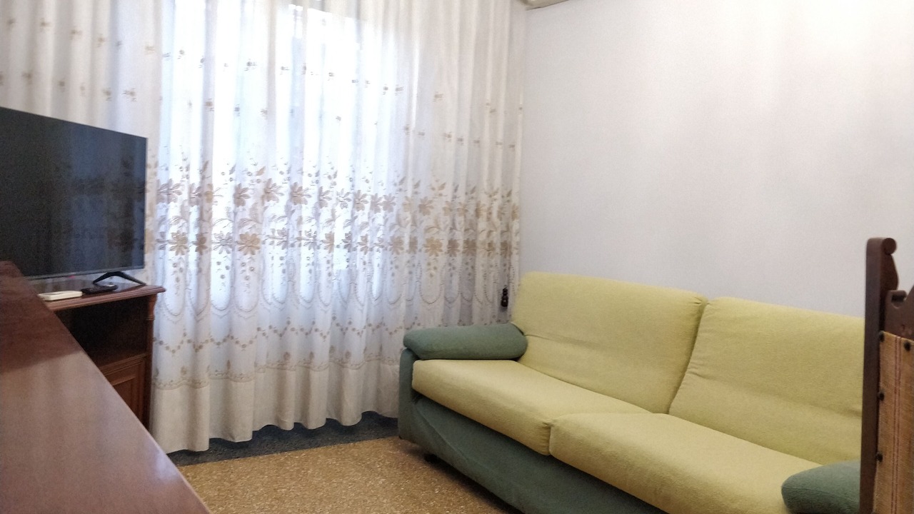 Photo of Livingroom in Tuscolano