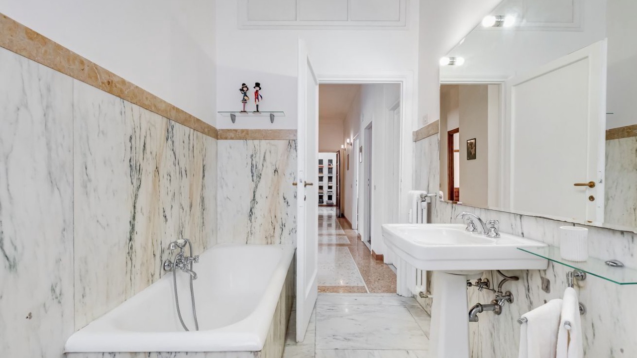 Photo of Bathroom in Nomentano