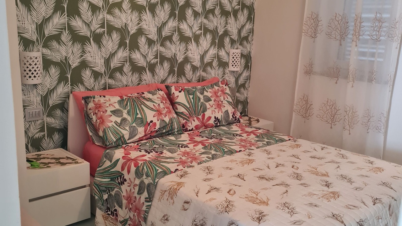Photo of Bedroom in Le Forna