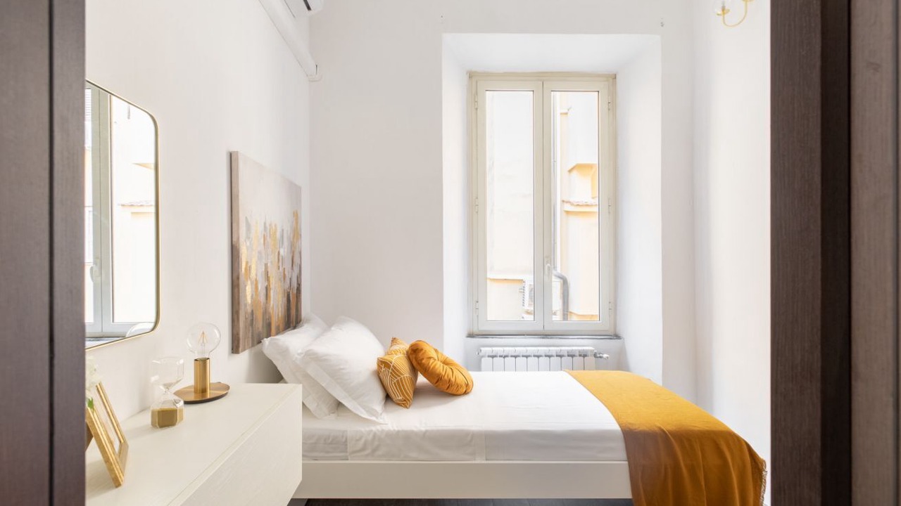 Photo of Bedroom in Rome City Centre