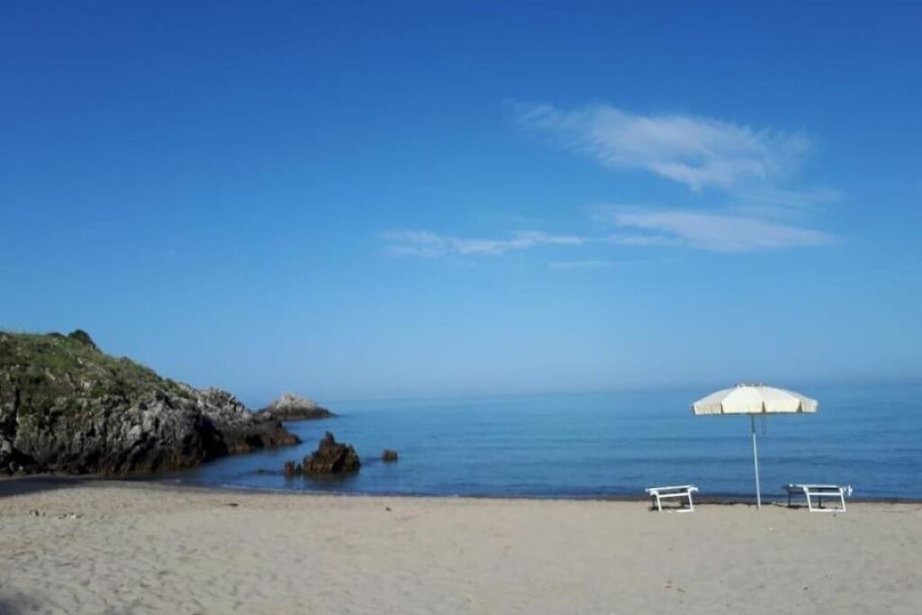 Photo of Others in Stella Cilento
