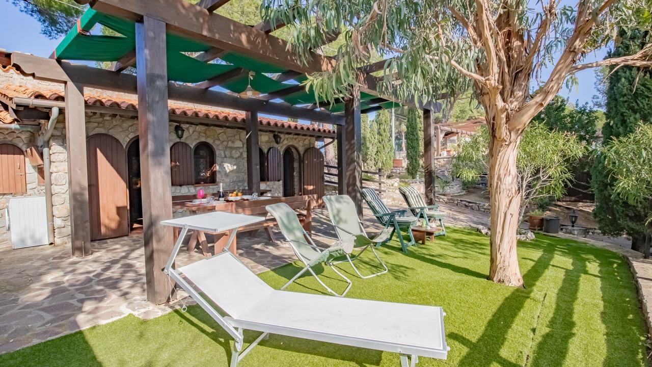 Photo of Outdoor in Naregno