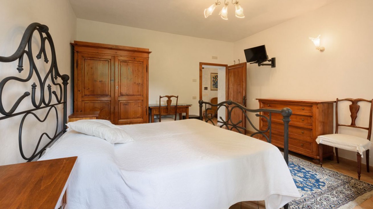 Photo of Bedroom in Montepulciano