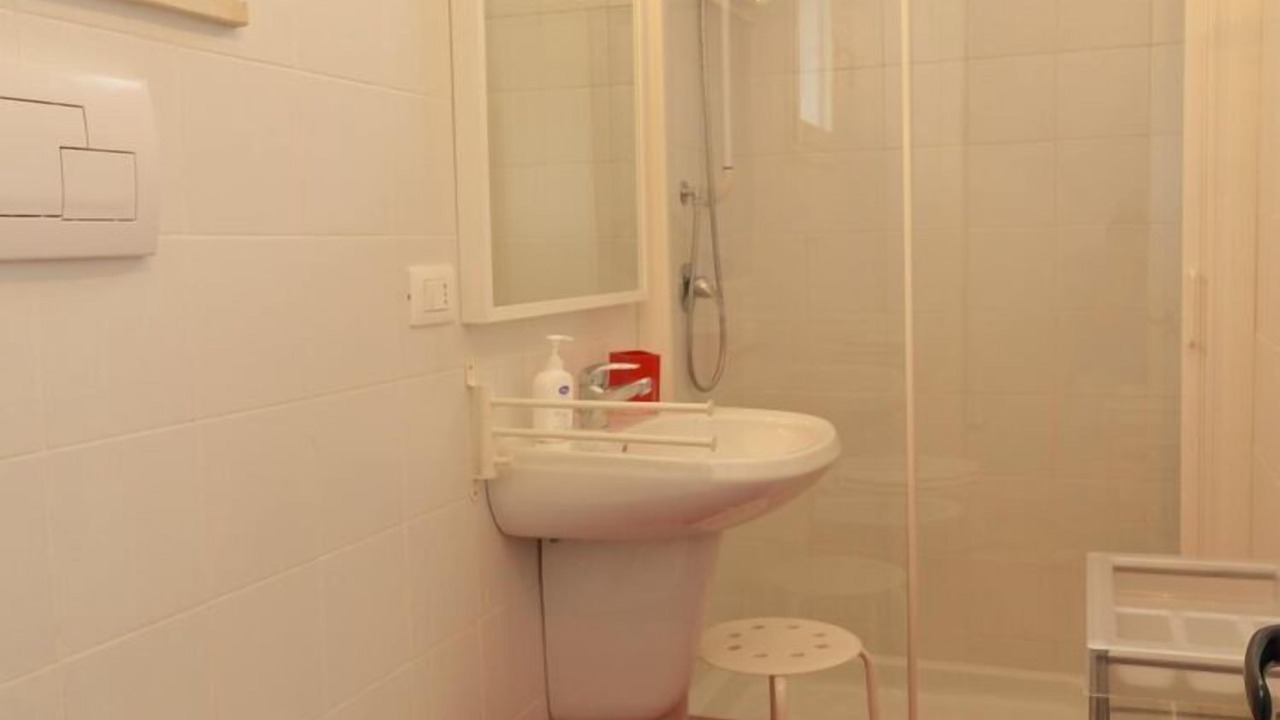 Photo of Bathroom in Floridia