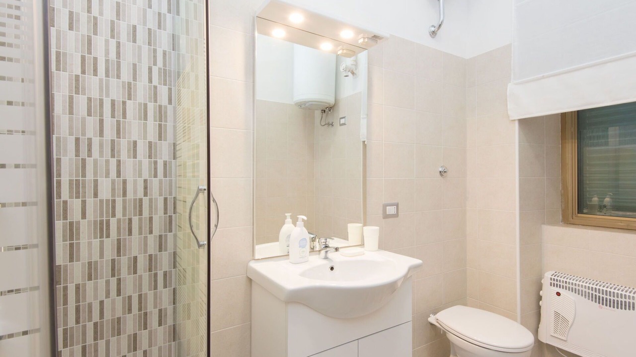 Photo of Bathroom in Aurelio