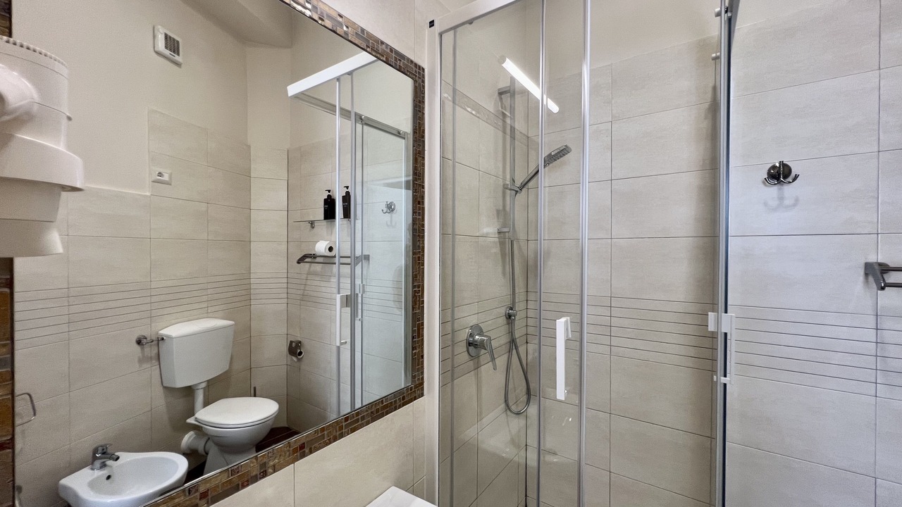 Photo of Bathroom in Civitavecchia