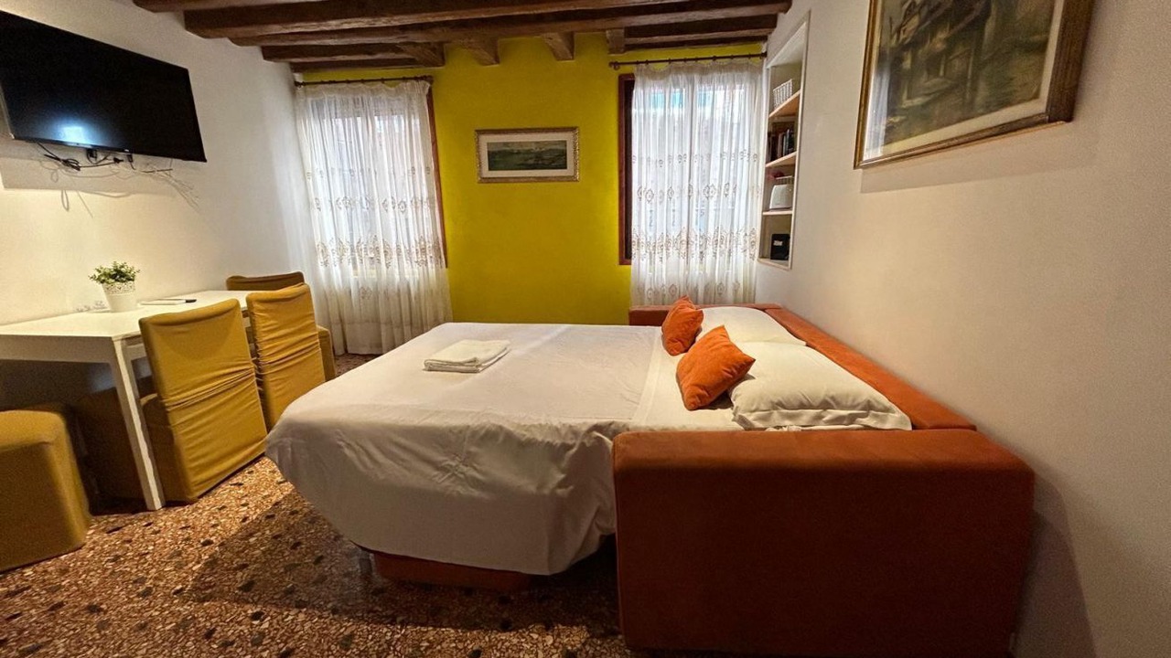 Photo of Bedroom in San Polo
