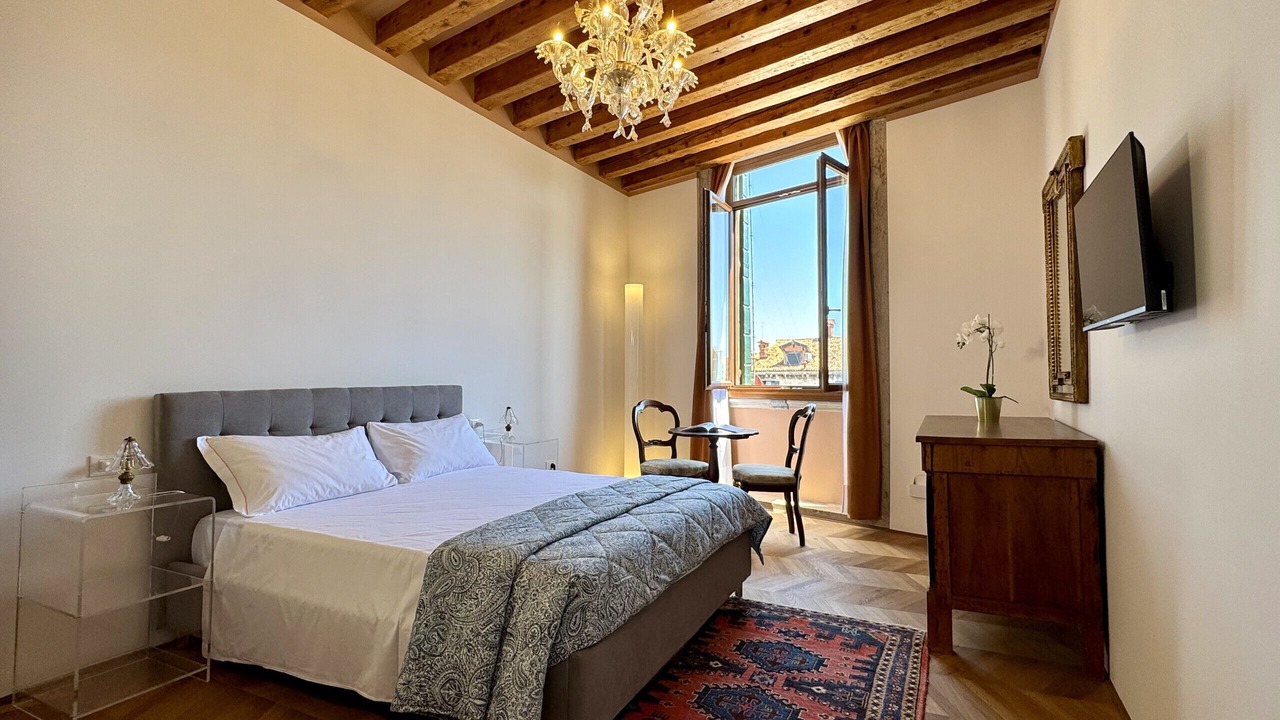 Photo of Bedroom in San Polo