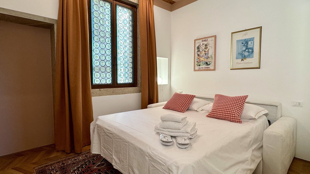Photo of Bedroom in San Polo