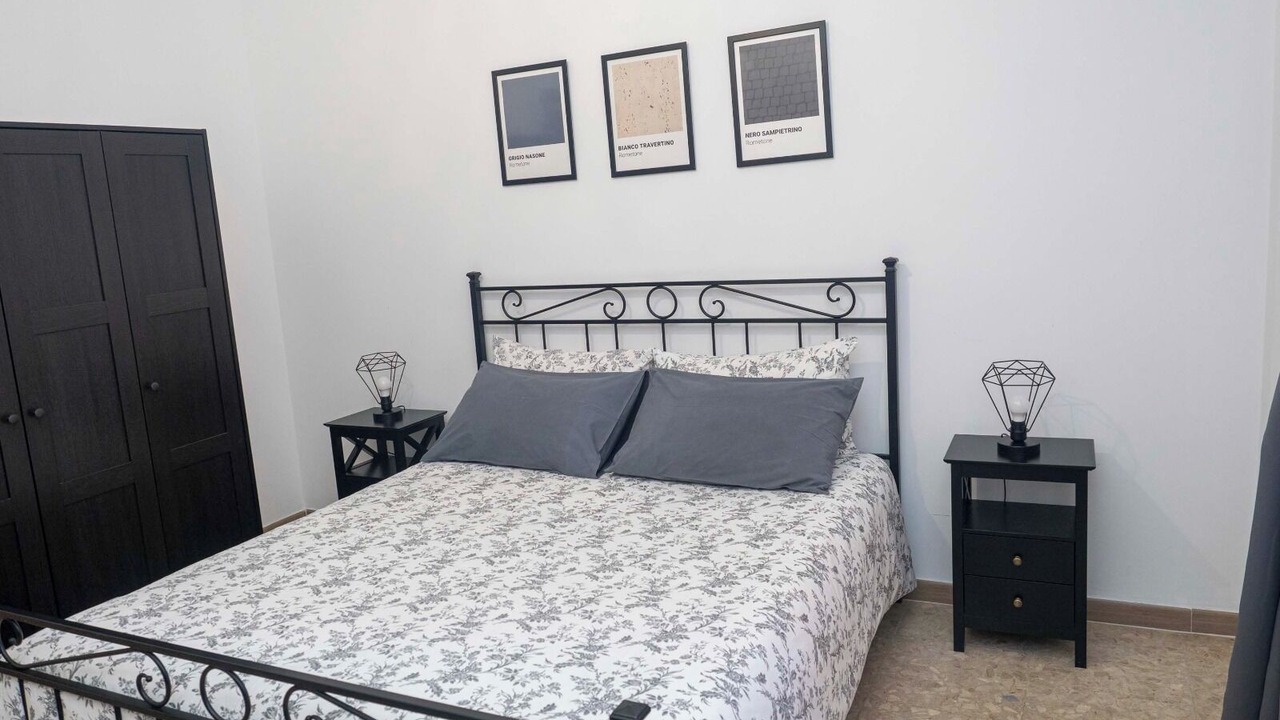 Photo of Bedroom in Tuscolano