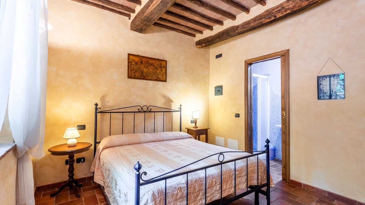 Photo of Bedroom in Monticiano