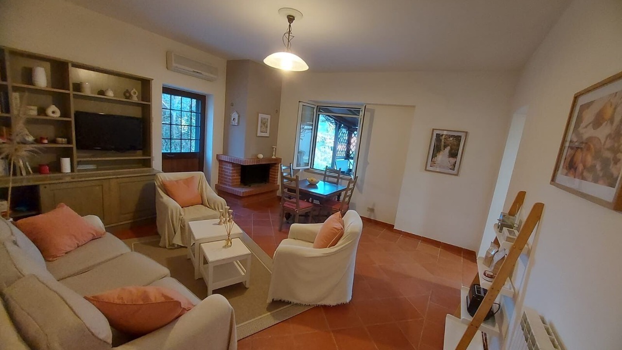 Photo of Livingroom in Castelnuovo di Farfa