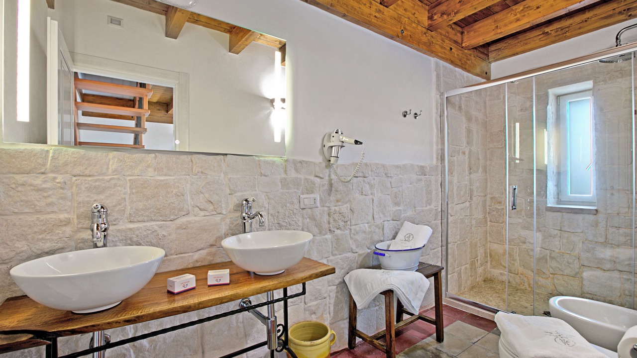 Photo of Bathroom in Villa Castelli
