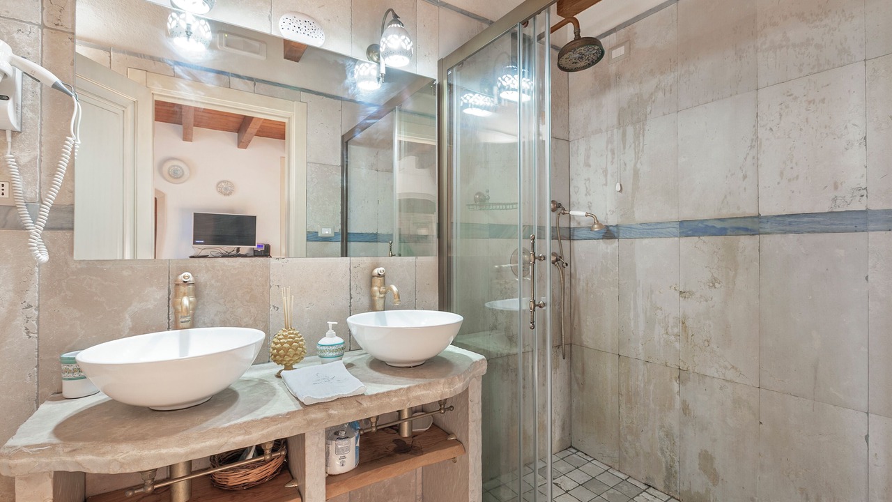 Photo of Bathroom in Villa Castelli