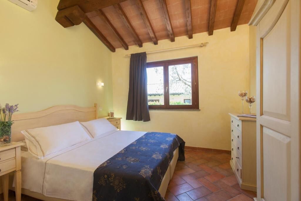 Photo of Bedroom in Capalbio
