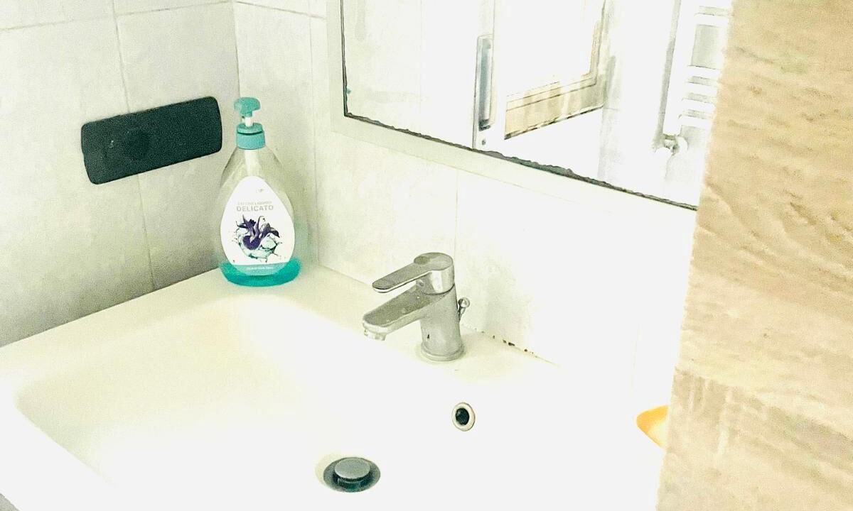 Photo of Bathroom in Zona XVI Torrenova