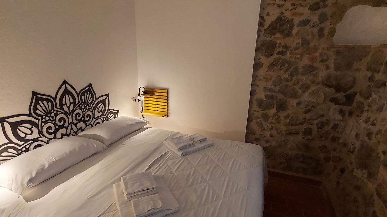 Photo of Bedroom in Capodimonte