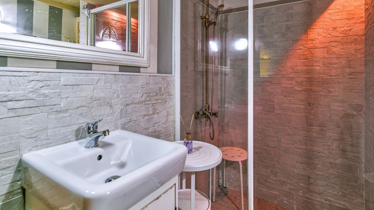 Photo of Bathroom in Civitavecchia