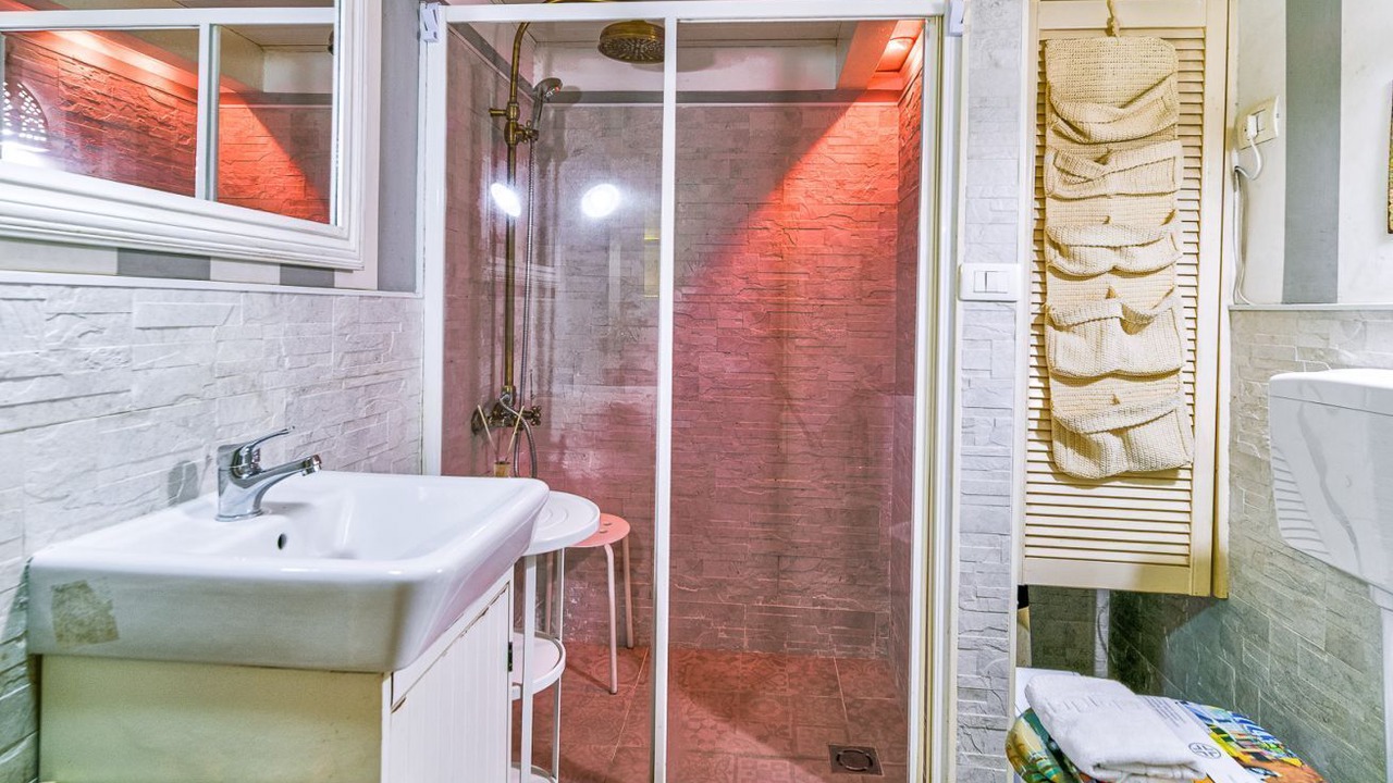 Photo of Bathroom in Civitavecchia
