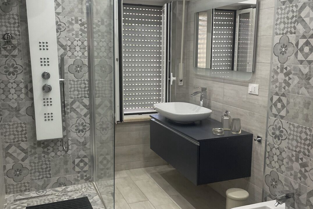 Photo of Bathroom in Anzio