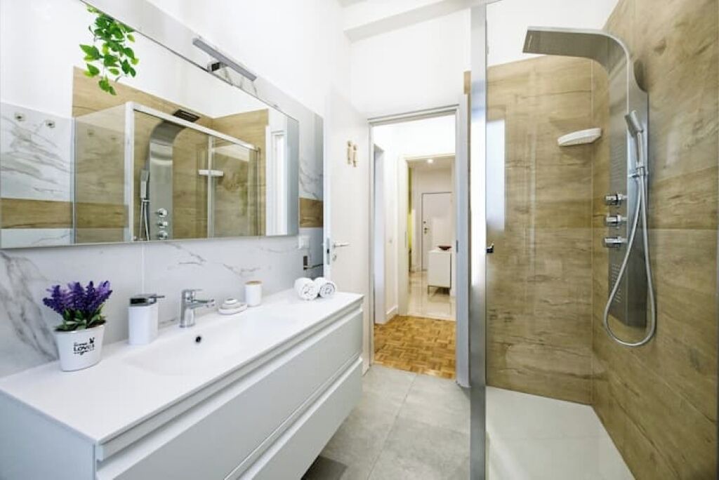 Photo of Bathroom in Ostiense