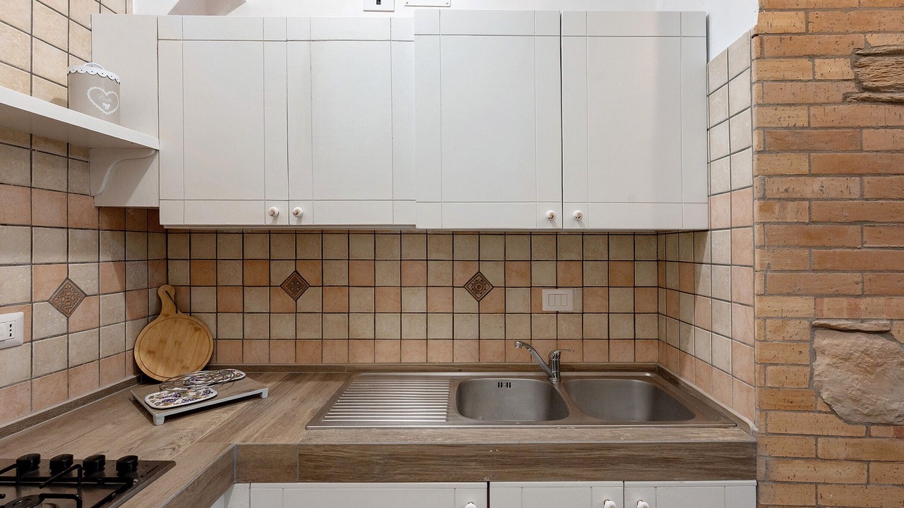 Photo of Kitchen in Piazza-Tralia-Pendolo