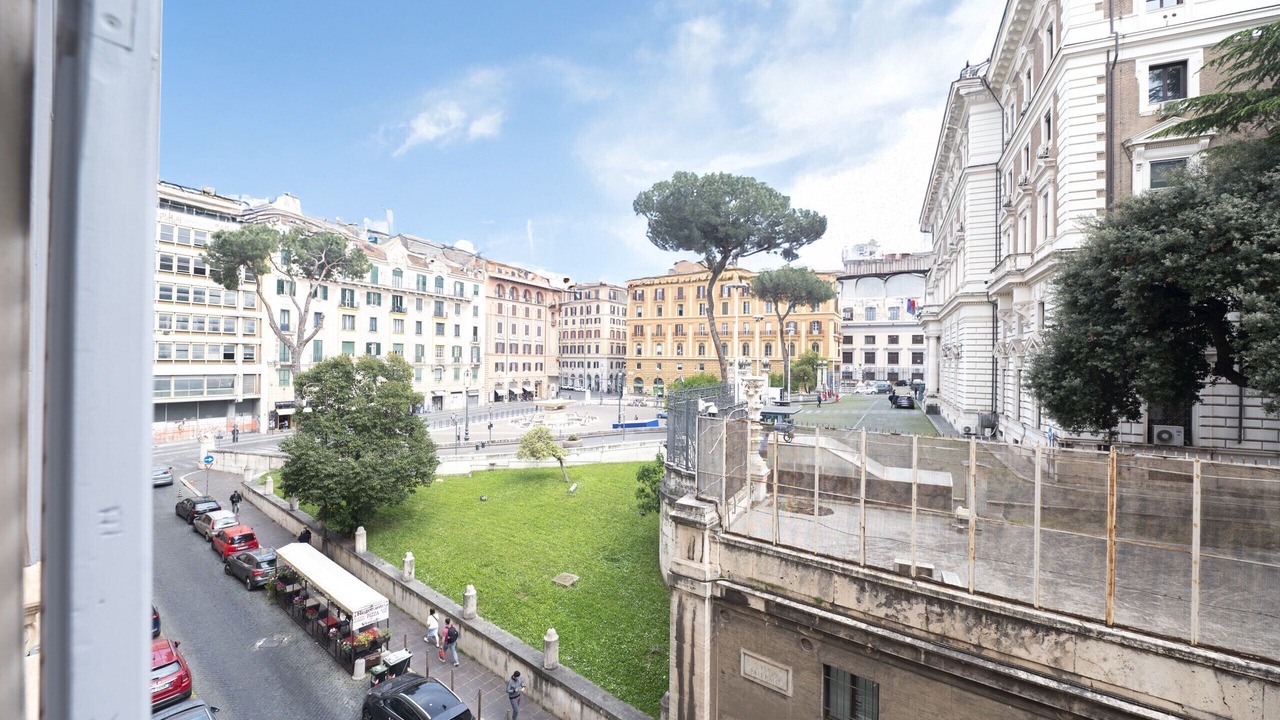 Photo of Others in Repubblica