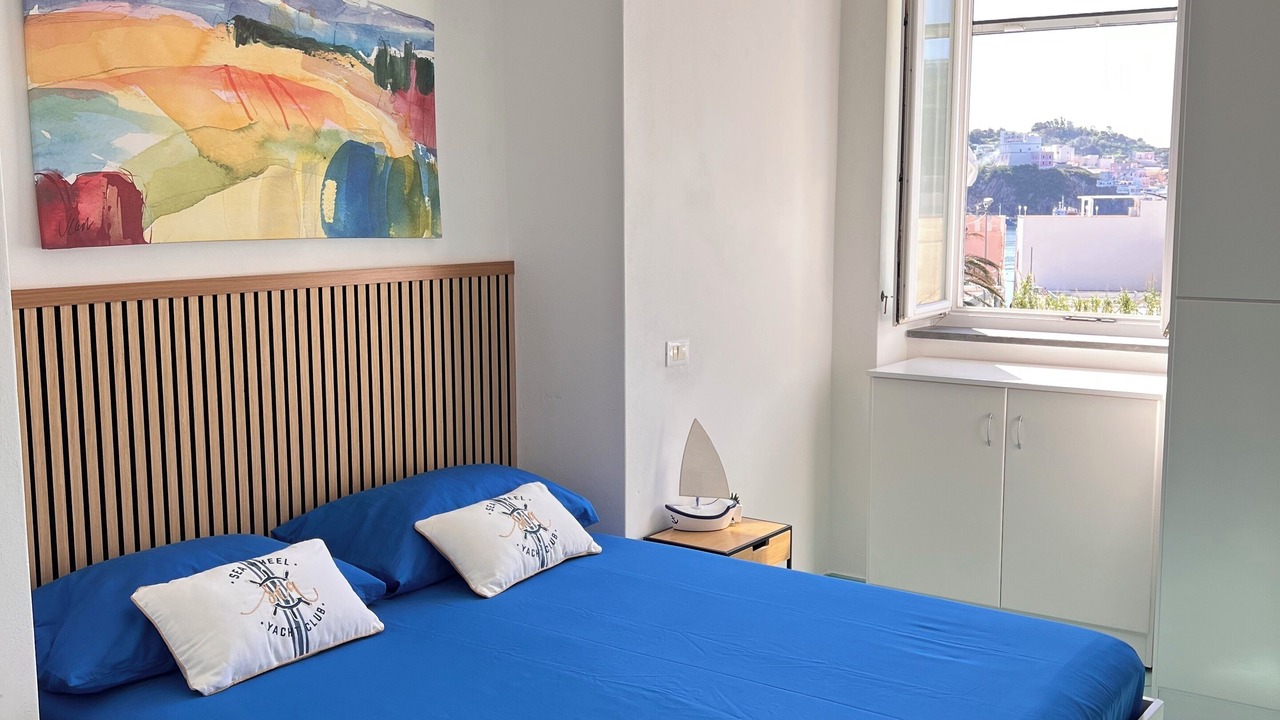 Photo of Bedroom in Ponza