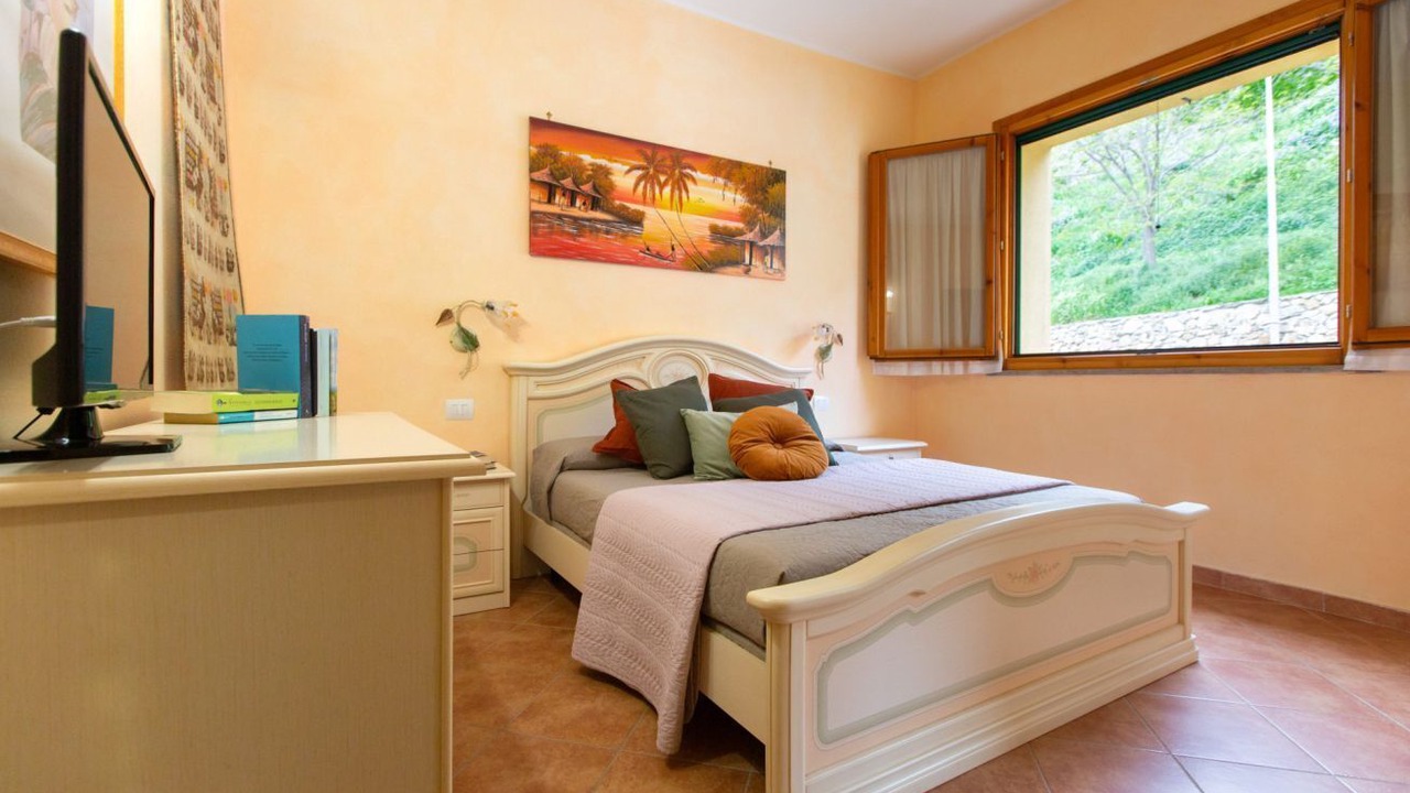 Photo of Bedroom in Montiano