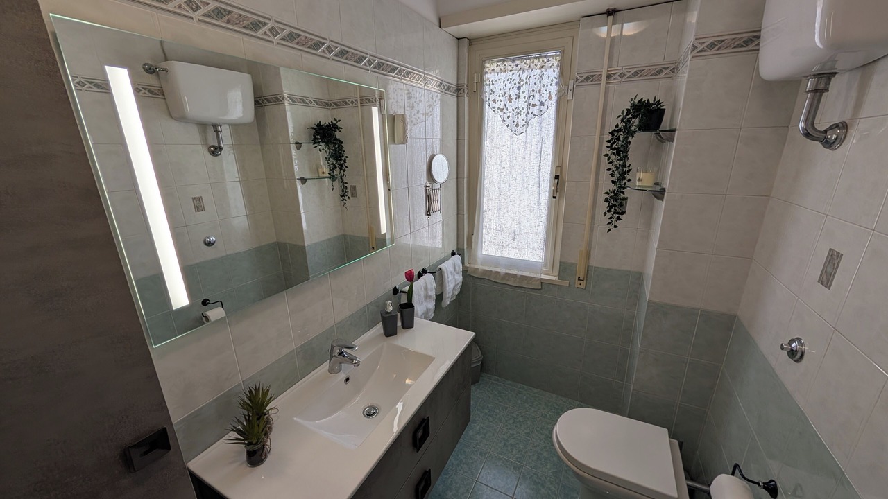 Photo of Bathroom in Cinecitta