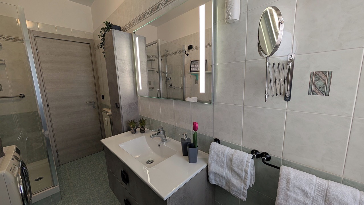 Photo of Bathroom in Cinecitta