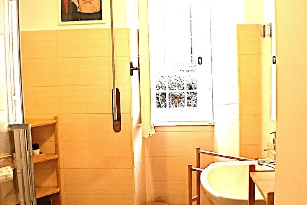 Photo of Bathroom in Aurelio