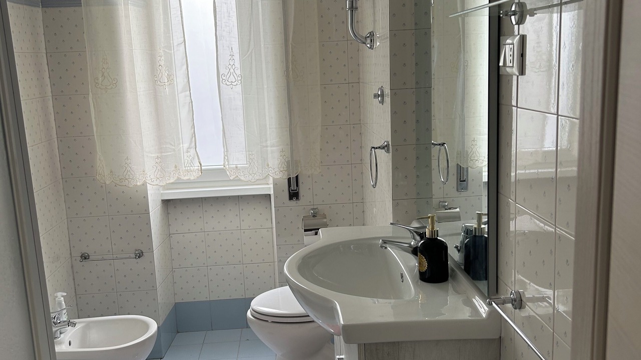 Photo of Bathroom in Cinecitta