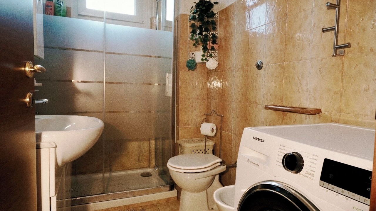 Photo of Bathroom in Quartiere XXXIV Lido di Ostia Levante