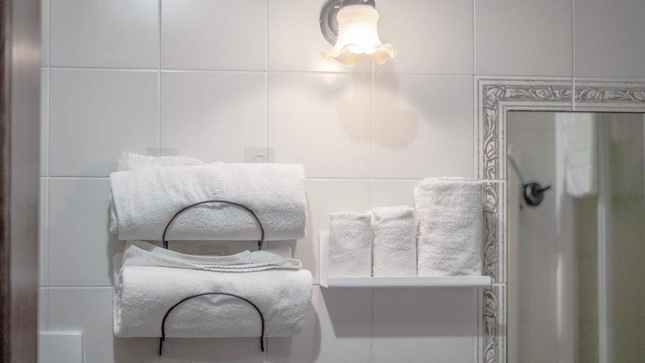 Photo of Bathroom in Catabbio